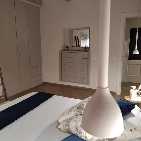 Chez Luis Lejlighed Imperia