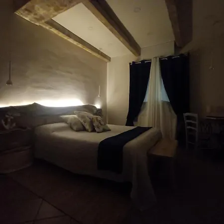 Chez Luis Lejlighed Imperia