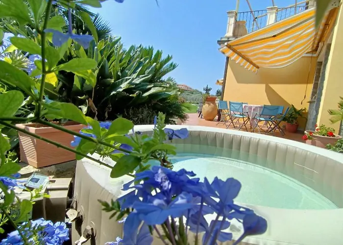 Chez Luis * إمبيريا